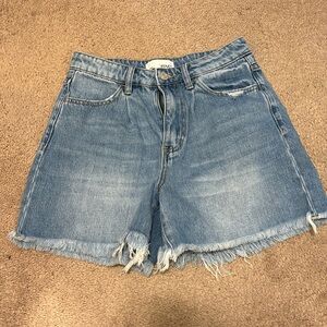 Vervet denim shorts waist 14 inches and inseam 4 inches. Never worn.